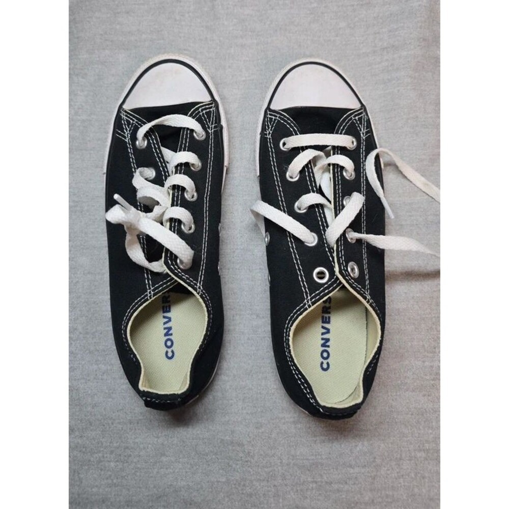 Youth Converse size:3